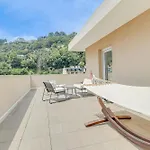 Апартаменты Spacieux Rooftop Parking, Terrasse Ensoleillee *