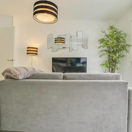 Apartamento Spacieux Rooftop Parking, Terrasse Ensoleillée *