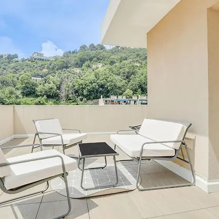 Apartamento Spacieux Rooftop Parking, Terrasse Ensoleillée